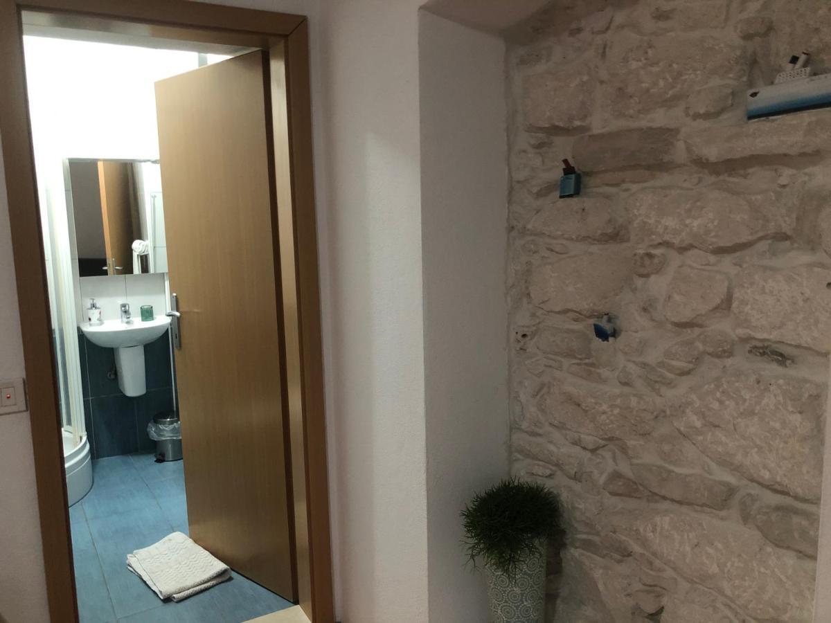 Guest House Dijana Korcula Town Exterior photo
